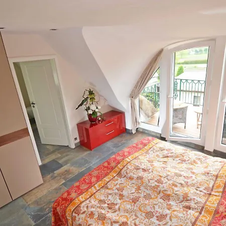 Kapitans Hus - Haushalfte 01 Mit Kamin, Sauna, Wasserblick Gross Stresow